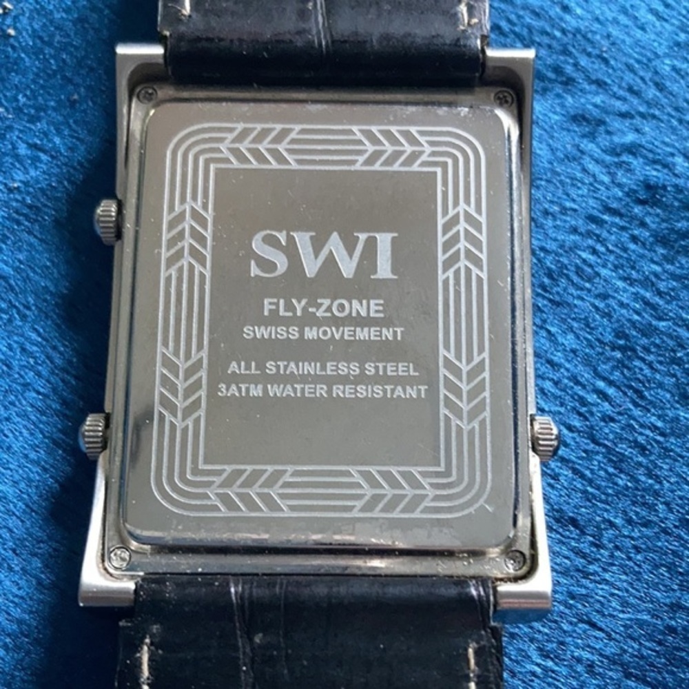 SWI FLY ZONE MENS WATCH black leather strap - Picture 7 of 8